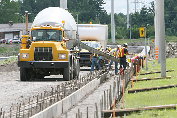 Best Concrete Driveway Installation  in Summer Set, MO